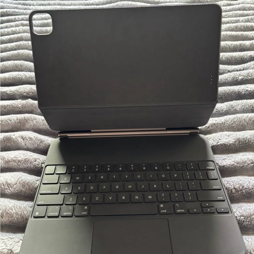 Apple Magic Keyboard
